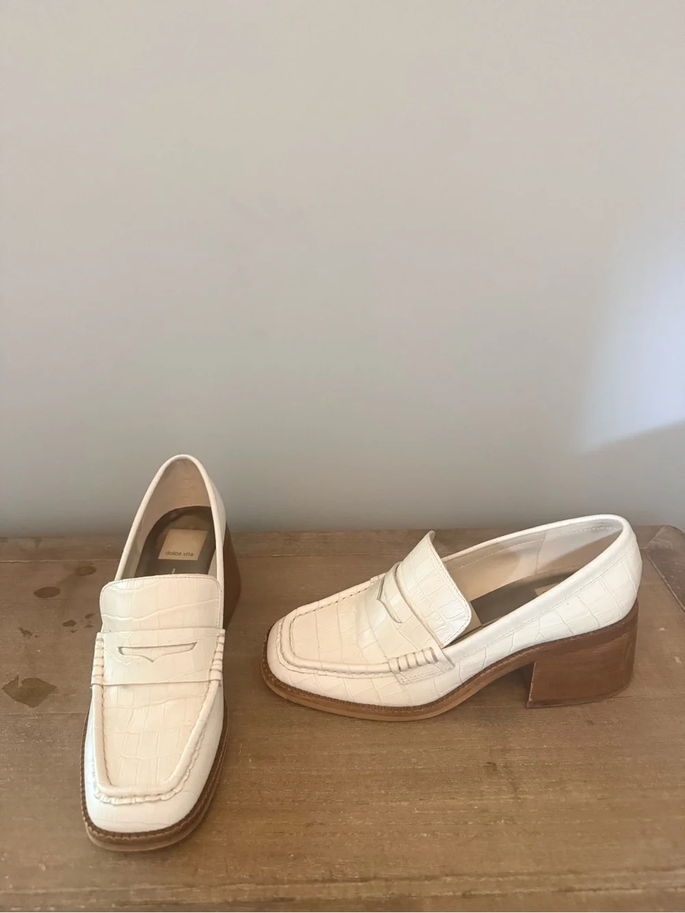 Dolce Vita croc embossed